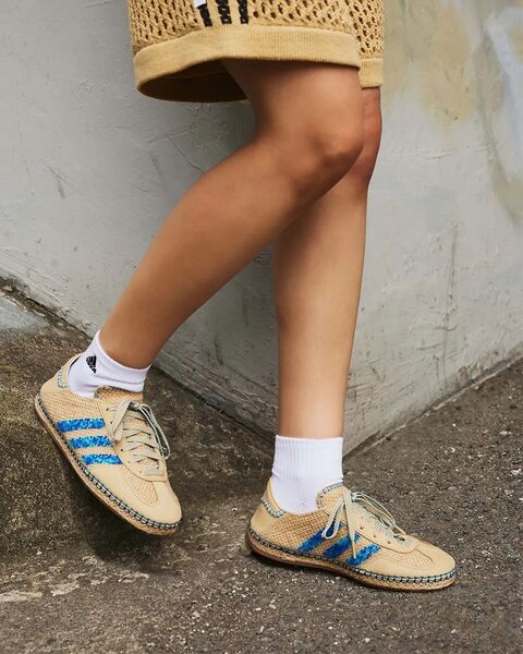 Pearl Three Stripes on the CLOT x adidas Gazelle Linen Khaki Light